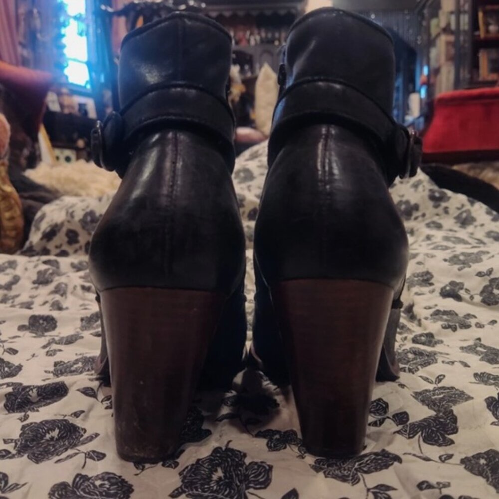 Poetic License Black Women's Unique Boots Booties Leather 9.5 B - Picture 4 of 8